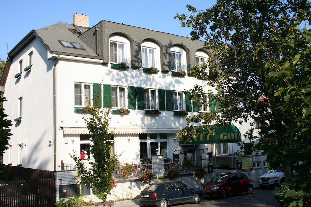 Hotel Golfi 1
