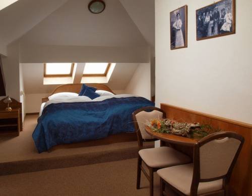 Hotel Golfi 11