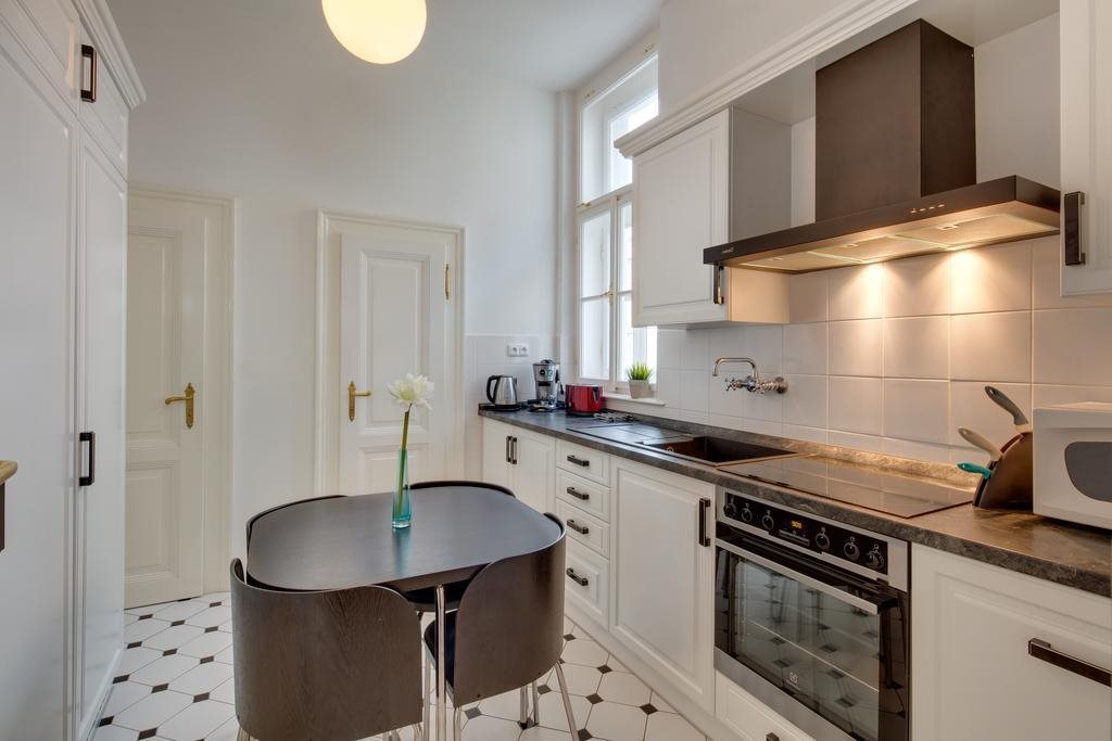 Charles Bridge Premium Apartments 24