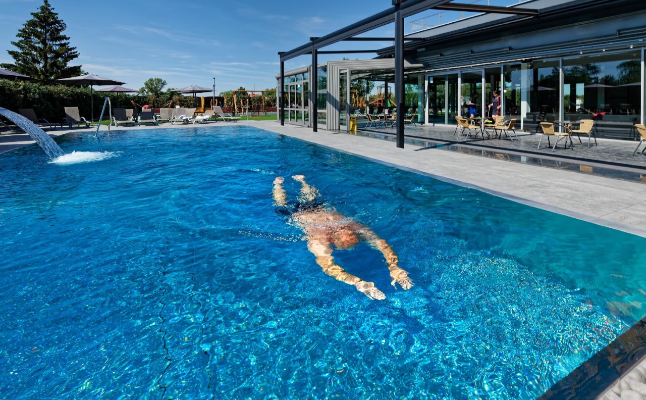 Hotel Aura Design & Garden Pool 16