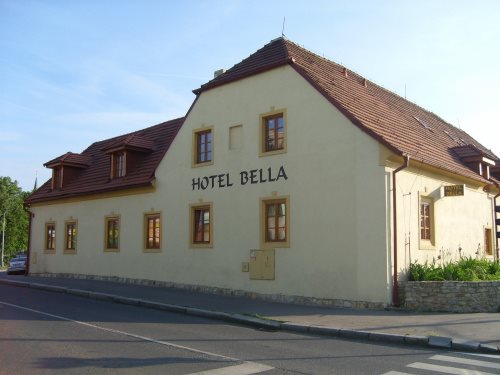 Bella 1