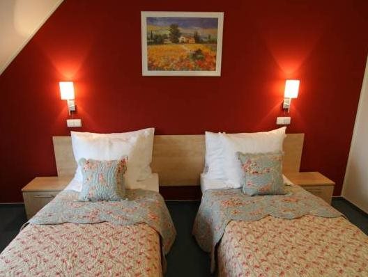 Hotel Chvalska Tvrz 1