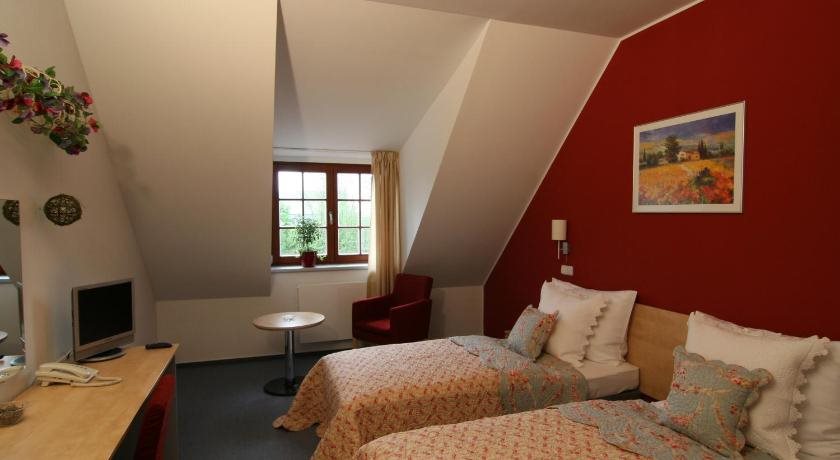Hotel Chvalska Tvrz 2