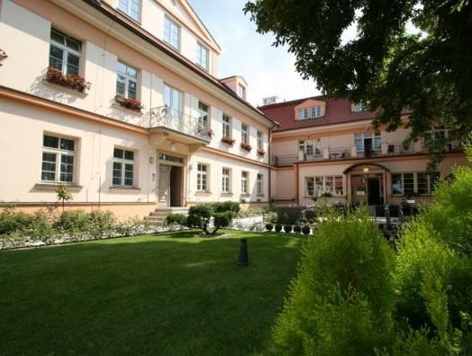 Castle Residence 18