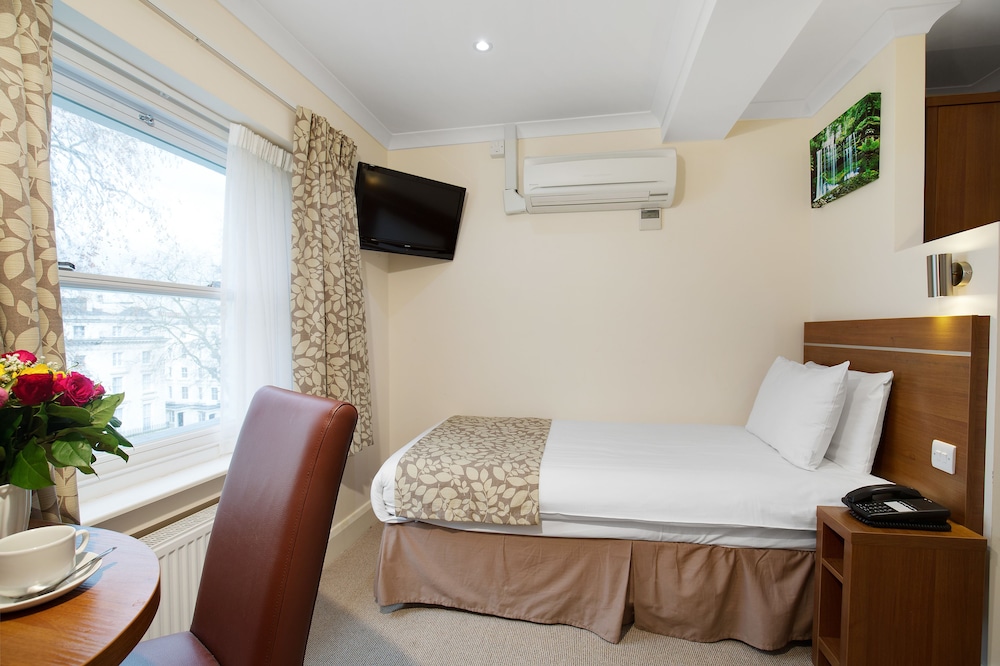 Bayswater Inn 11