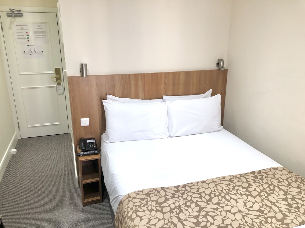 Bayswater Inn 20