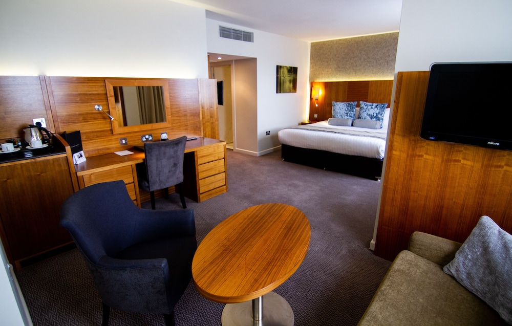 Blakemore Hyde Park 18