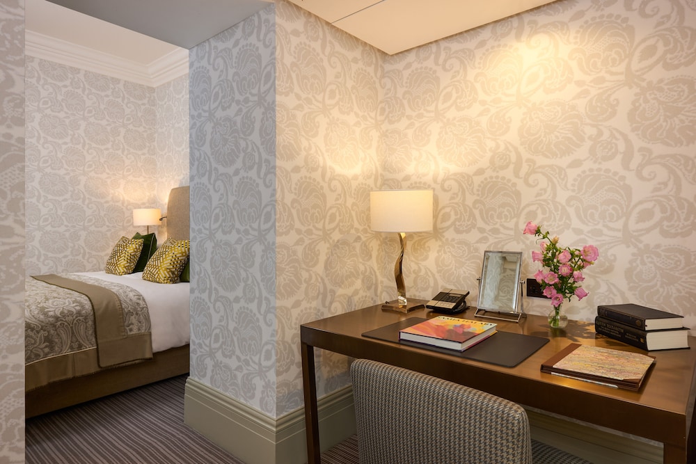 Brown's Hotel, a Rocco Forte Hotel 10