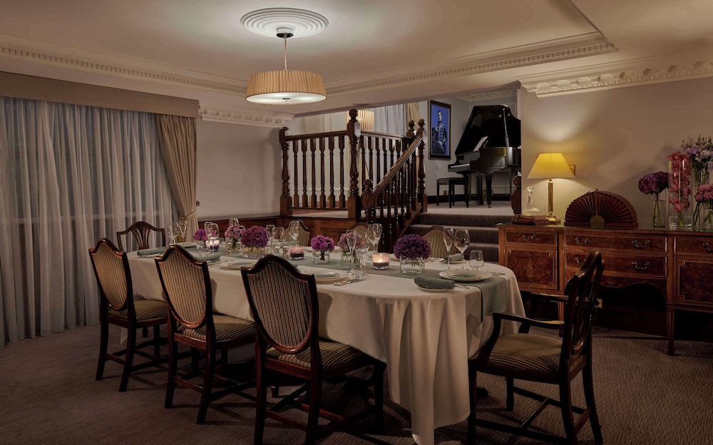 Hyatt Regency London - The Churchill 11