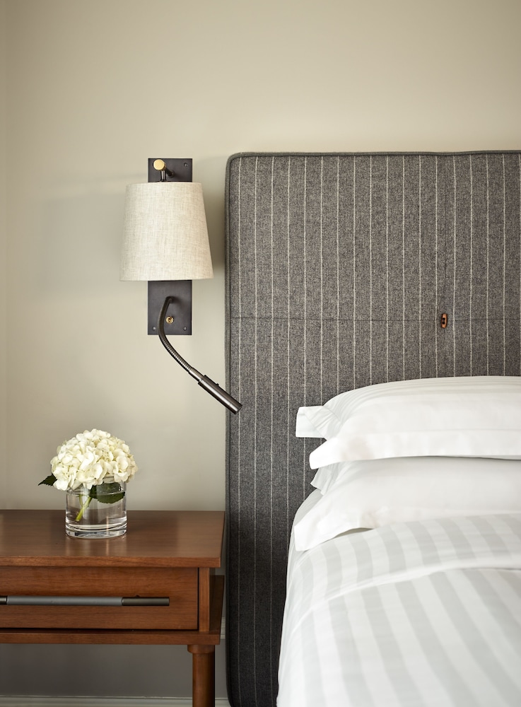 Hyatt Regency London - The Churchill 4