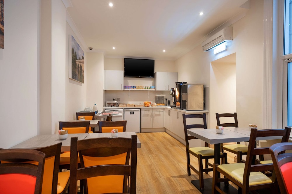 Comfort Inn Hyde Park 23