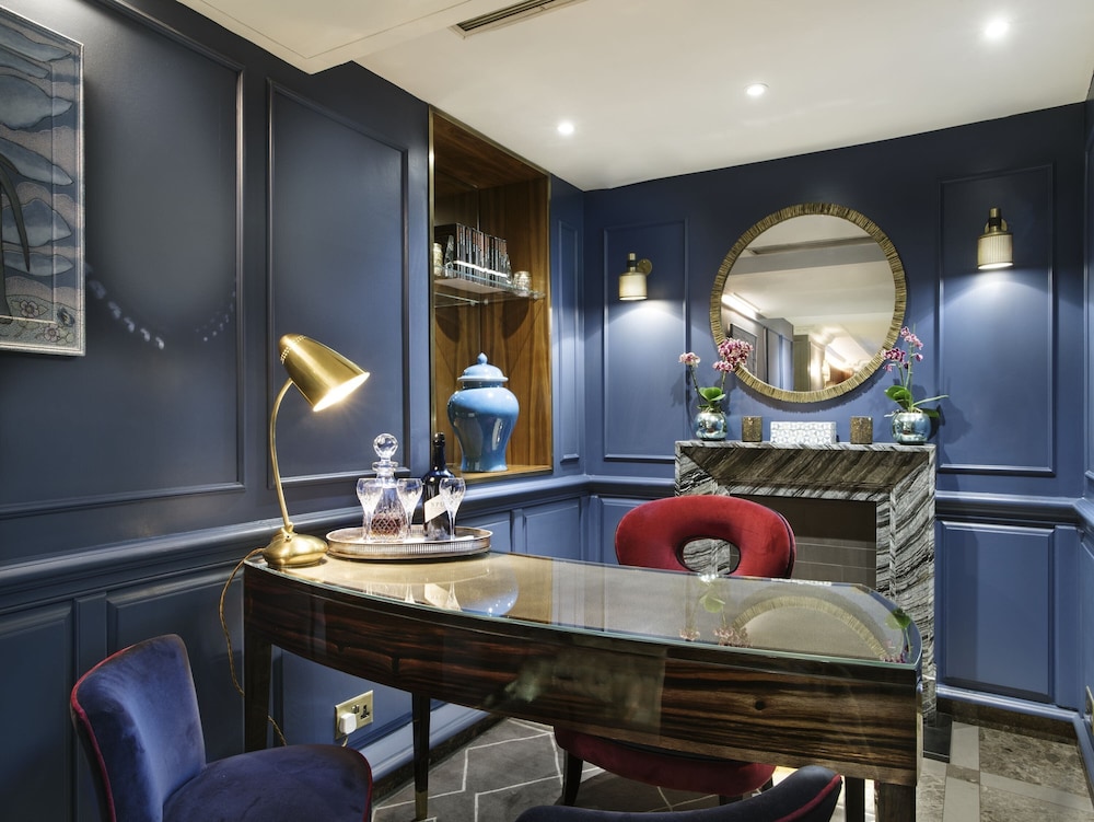 Flemings Mayfair Hotel 8