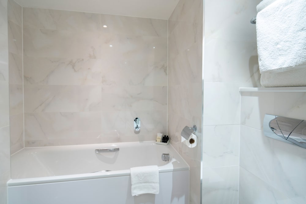 Danubius Hotel Regents Park 17