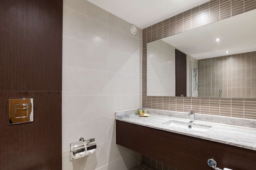Hilton Gatwick Airport 10