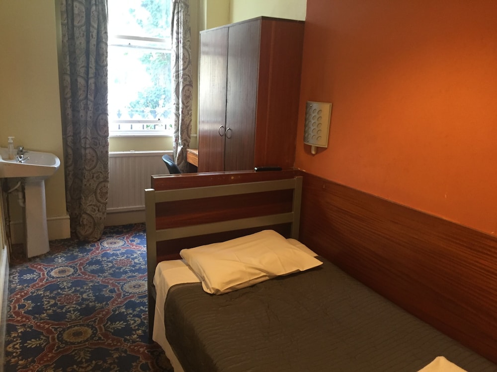 Gresham Bloomsbury 18