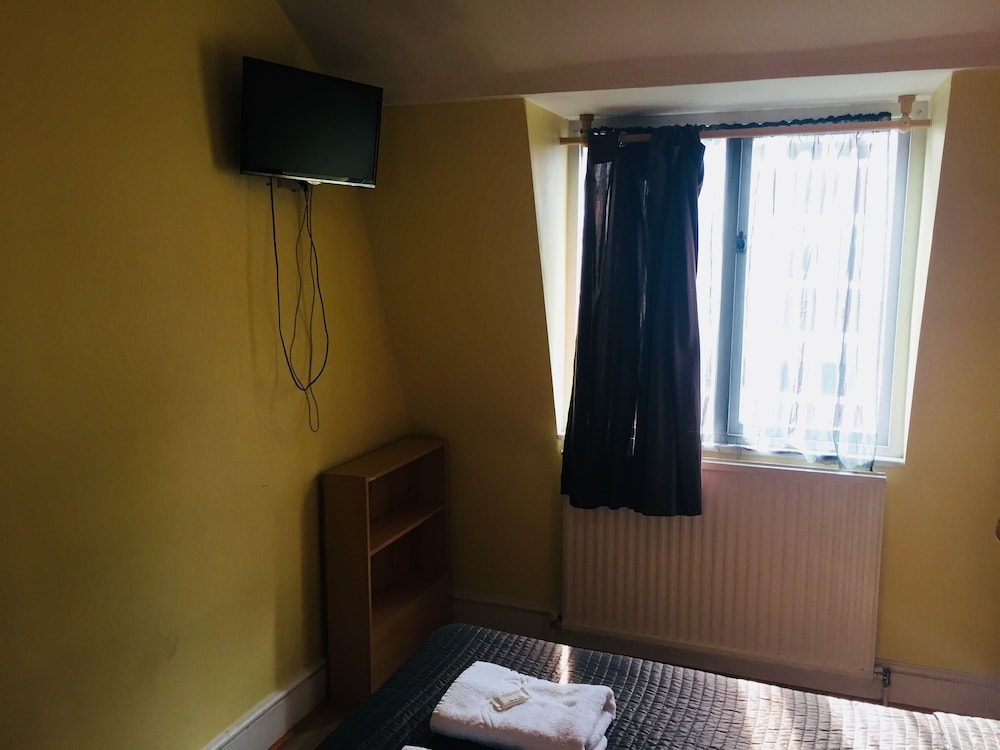 Gresham Bloomsbury 9