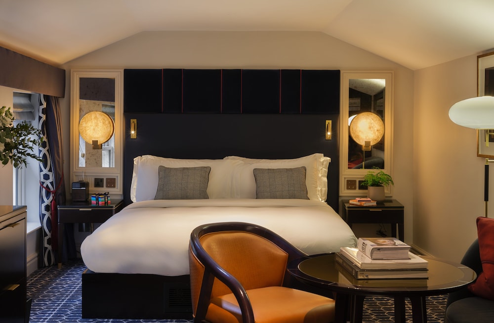 The Mayfair Townhouse 19