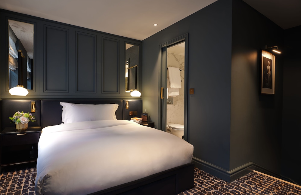 The Mayfair Townhouse 5