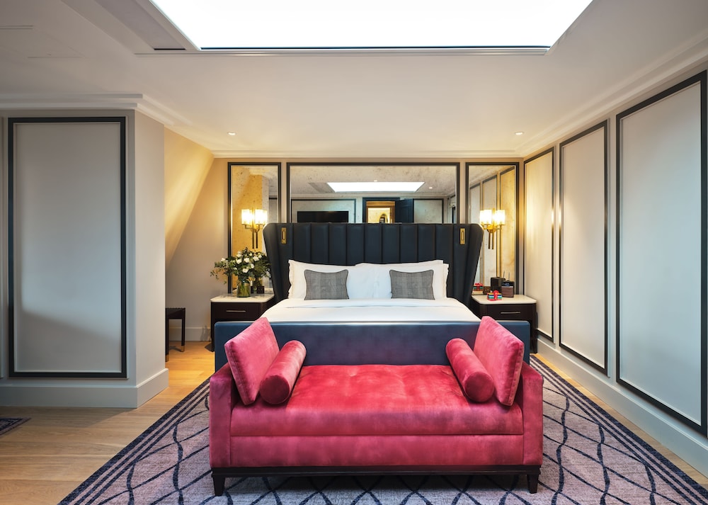 The Mayfair Townhouse 24
