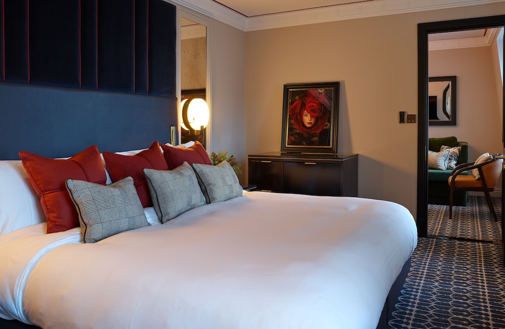 The Mayfair Townhouse 18