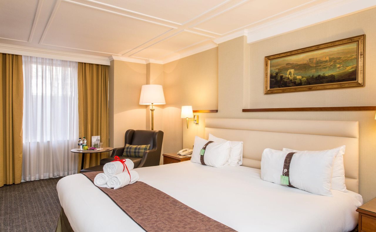 1 Hotel Mayfair 3