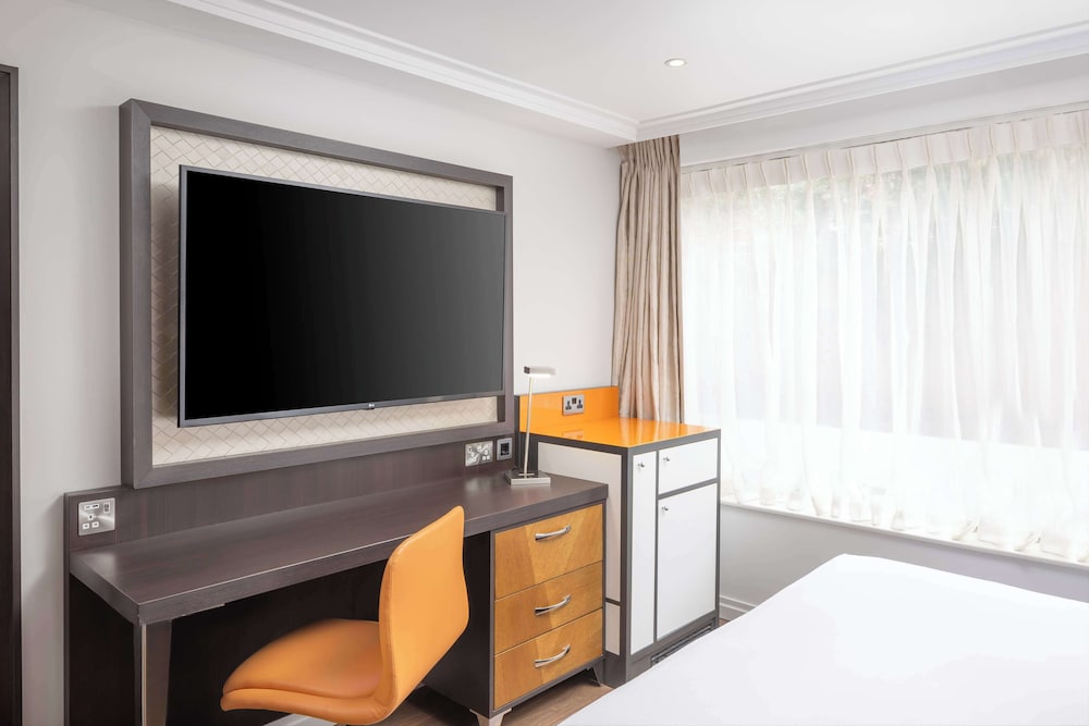 DoubleTree by Hilton Hotel London - Hyde Park 16