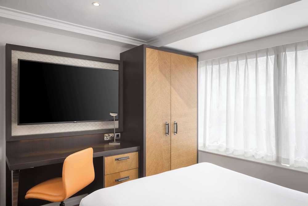 DoubleTree by Hilton Hotel London - Hyde Park 13