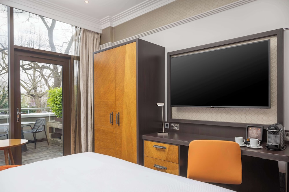 DoubleTree by Hilton Hotel London - Hyde Park 9