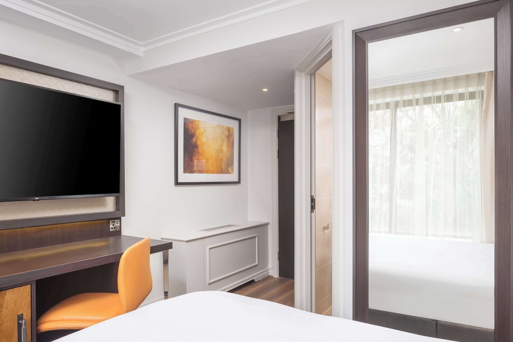 DoubleTree by Hilton Hotel London - Hyde Park 11