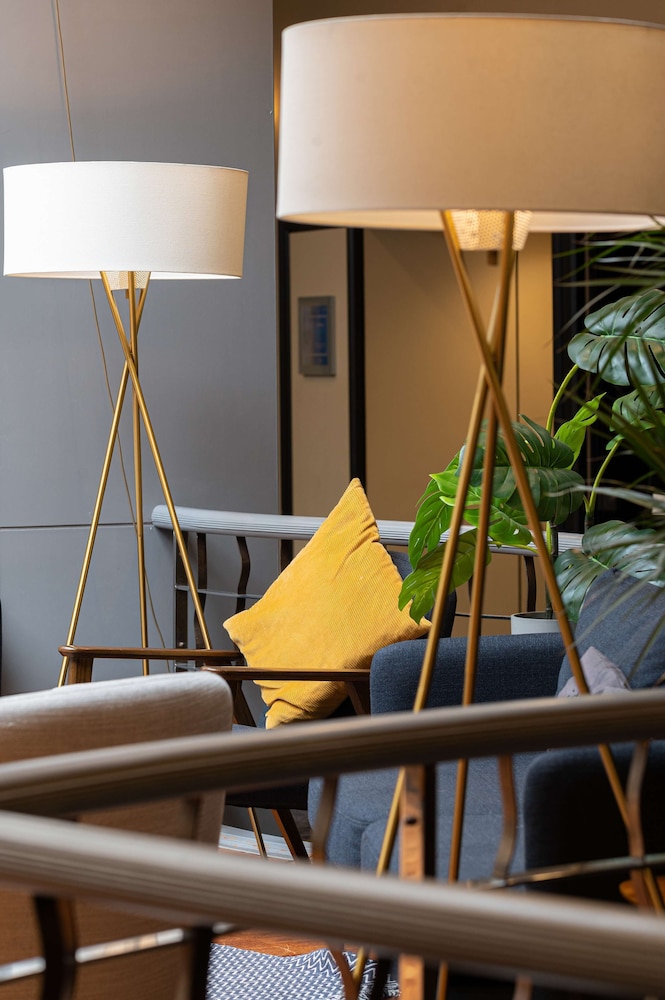 Hilton London Kensington 5