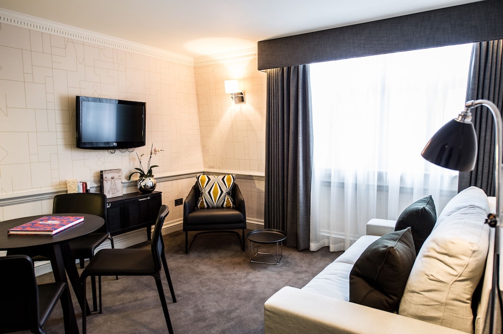 The Ampersand Hotel 19