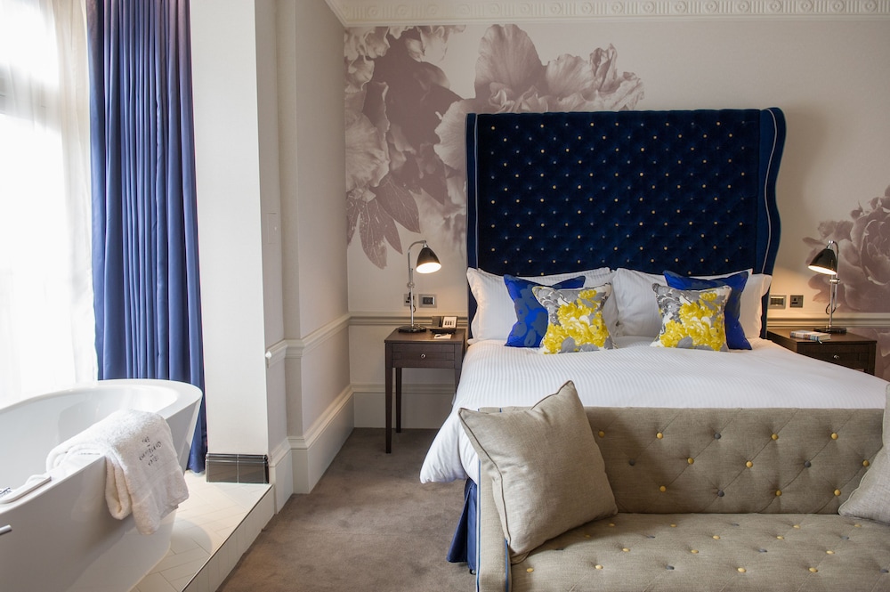The Ampersand Hotel 12