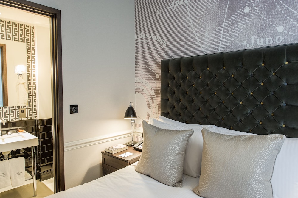 The Ampersand Hotel 8