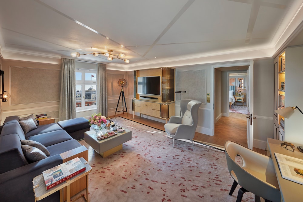 Mandarin Oriental Hyde Park London 19