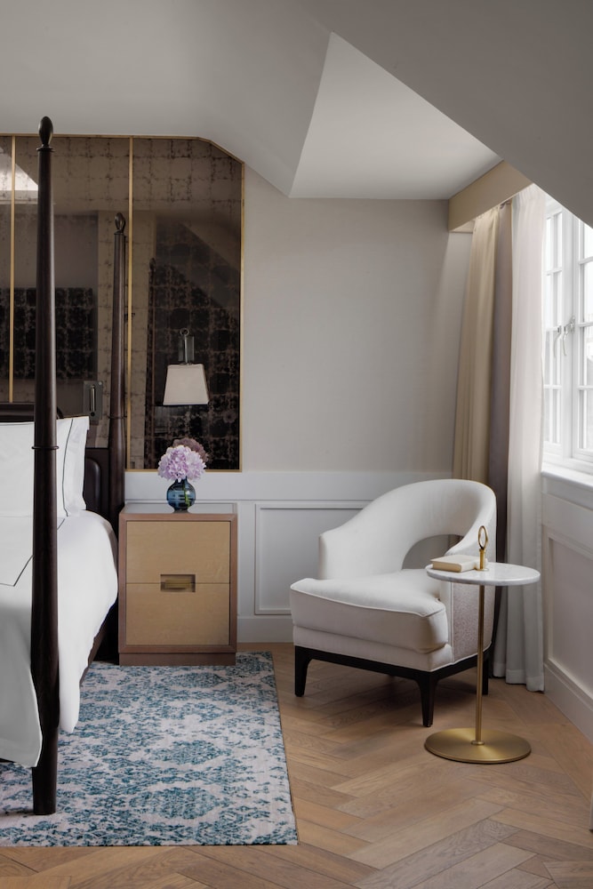 The Biltmore Mayfair, LXR Hotels and Resorts 12