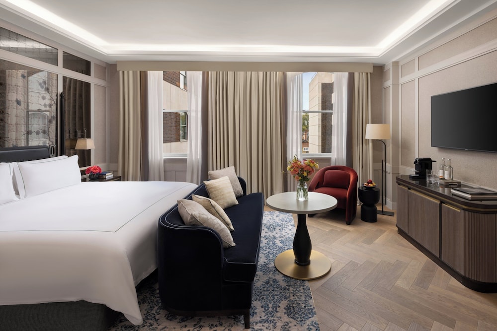 The Biltmore Mayfair, LXR Hotels and Resorts 10