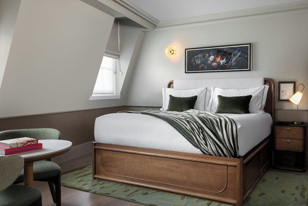 Montcalm Mayfair, Autograph Collection 12