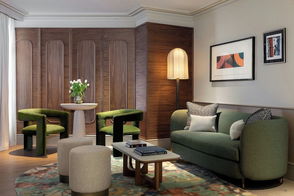 Montcalm Mayfair, Autograph Collection 21