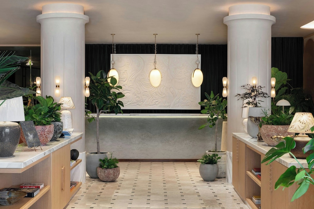Montcalm Mayfair, Autograph Collection 4