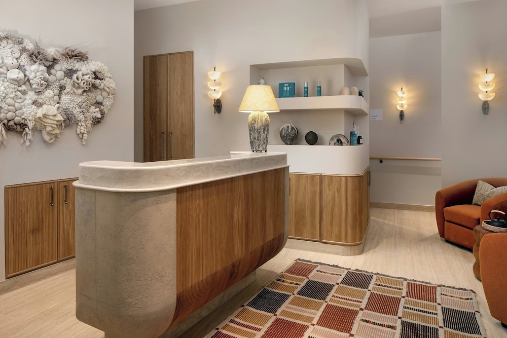 Montcalm Mayfair, Autograph Collection 3
