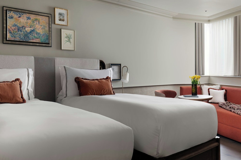 Montcalm Mayfair, Autograph Collection 11