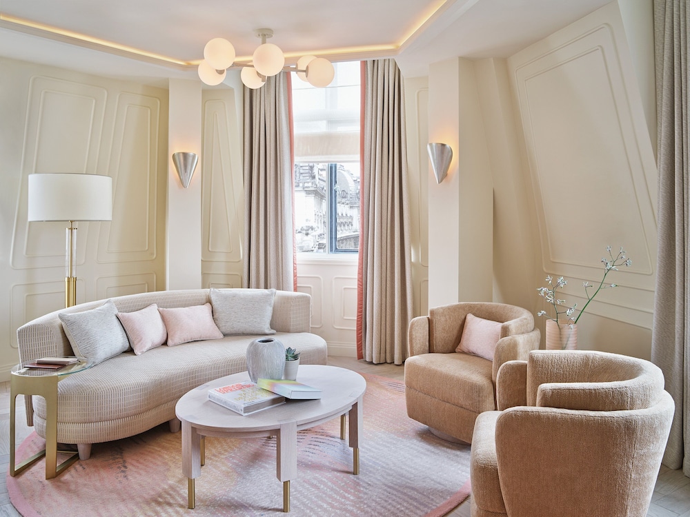 One Aldwych 23