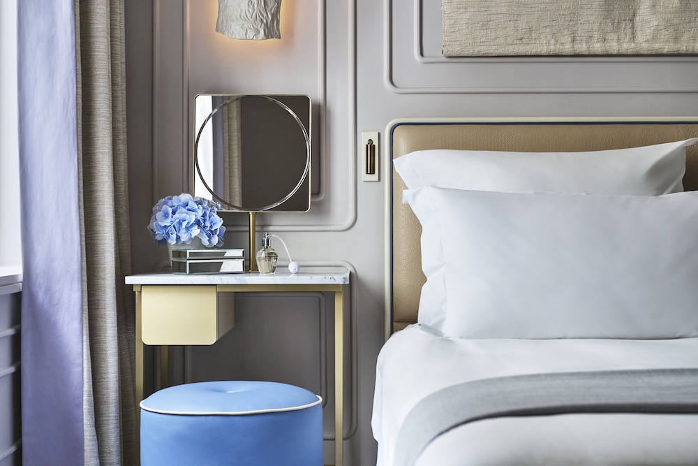 One Aldwych 15