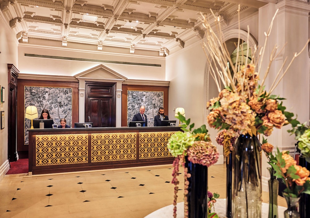 The Royal Horseguards Hotel 6