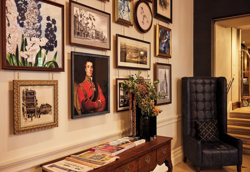 The Royal Horseguards Hotel 13