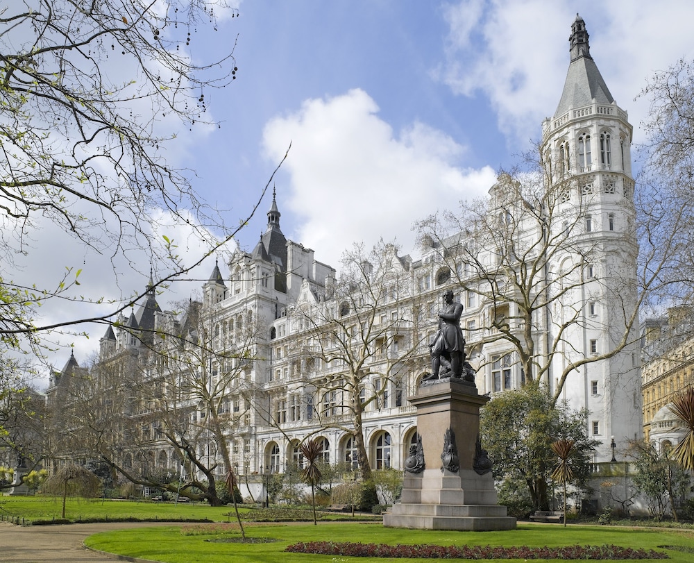 The Royal Horseguards Hotel 1