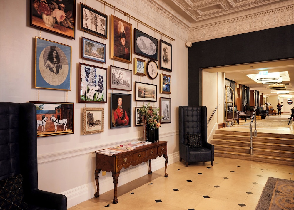 The Royal Horseguards Hotel 9