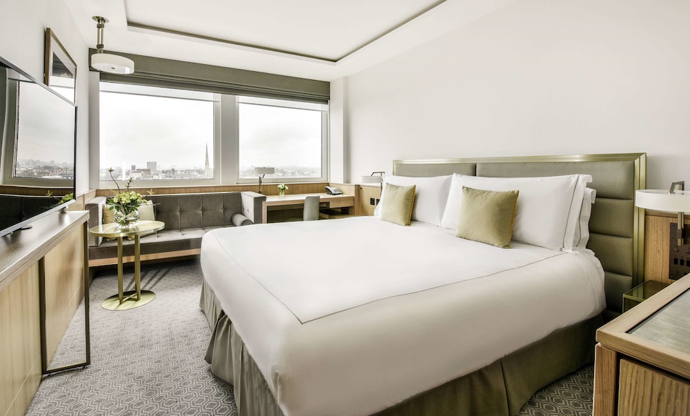 Royal Lancaster London 19