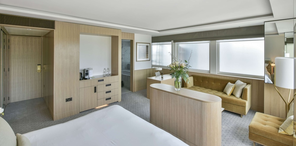 Royal Lancaster London 22