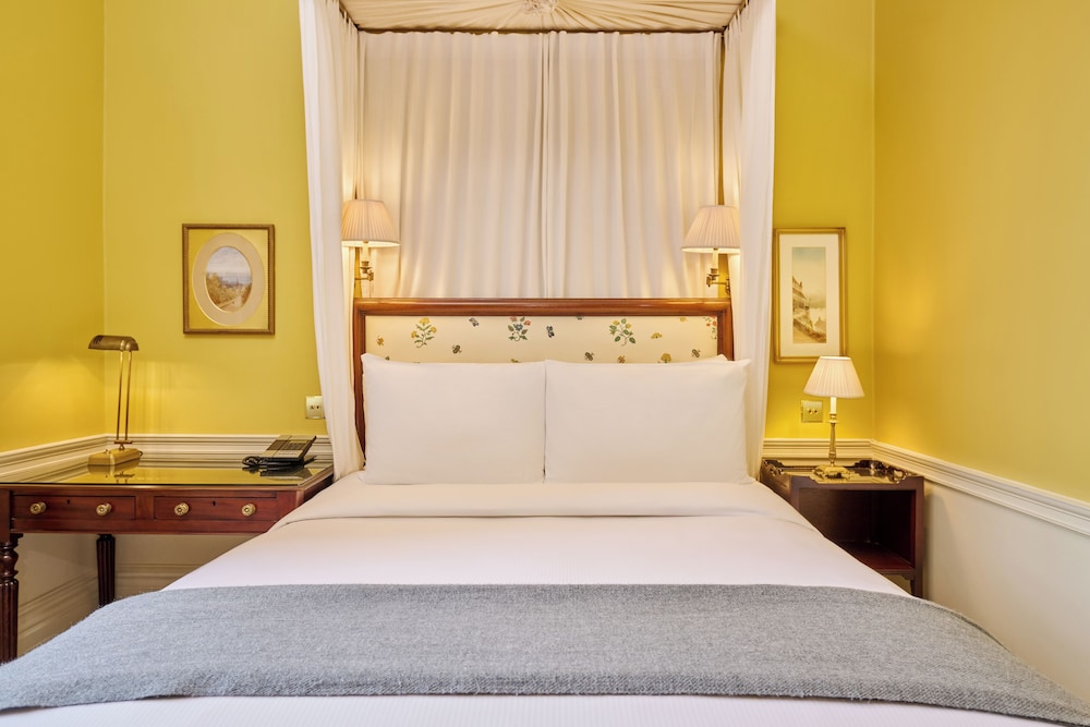 Roseate House London 11